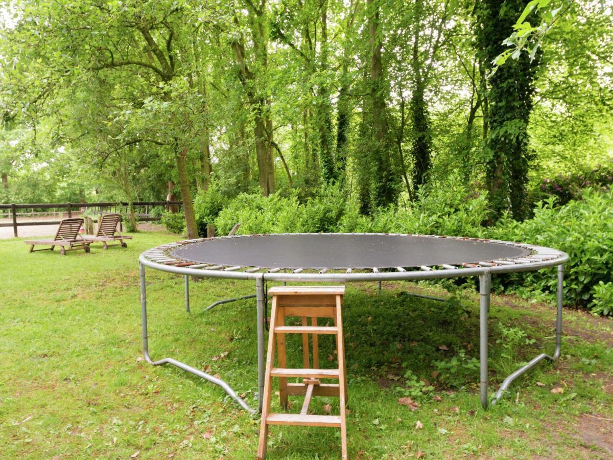 Quietly Located Farmhouse With Sauna And Hot Tub Balkbrug المظهر الخارجي الصورة
