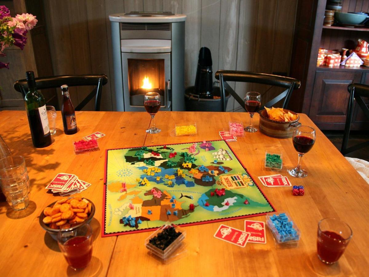 Quietly Located Farmhouse With Sauna And Hot Tub Balkbrug المظهر الخارجي الصورة